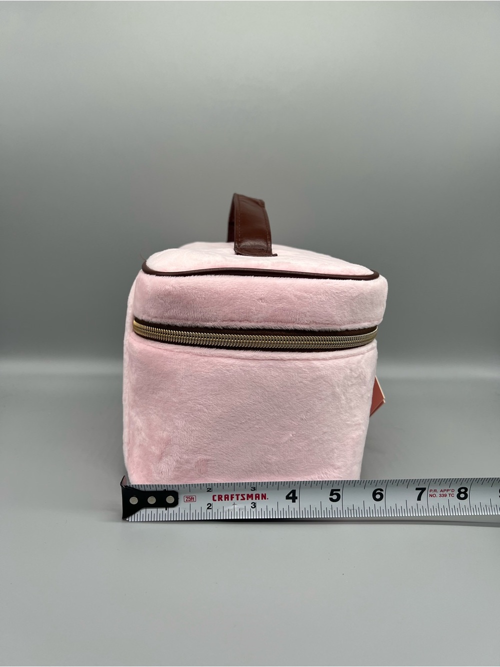Juicy couture pink velour cosmetics bag - Picture 7 of 12